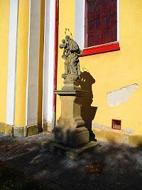Socha sv. Jana Nepomuckého (Ostřetín)