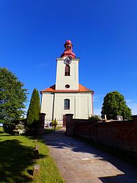 Kostel sv. Maří Magdalény (Lužany)