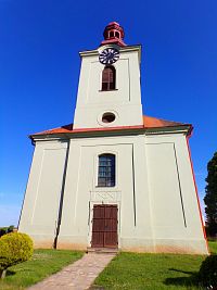 Kostel sv. Maří Magdalény (Lužany)