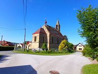 Kostel sv. Jana Křtitele ve Svatojanském Újezdě