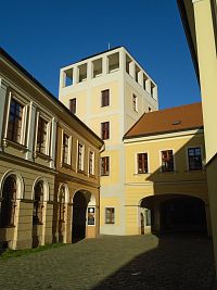 Bývalá vodárenská věž v Soukenické ulici (Hradec Králové)