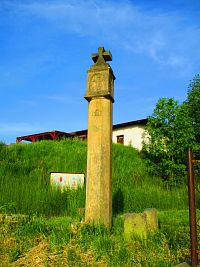 Boží muka (Předměřice nad Labem)