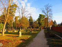 Vojenský hřbitov na Pouchově (Hradec Králové)