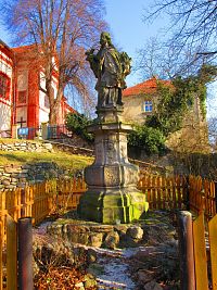 Socha sv. Jana Nepomuckého (Horní Jiřetín)