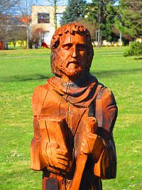 Dřevořezby 12 apoštolů (Všestary)