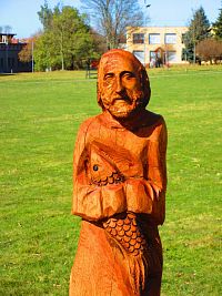 Dřevořezby 12 apoštolů (Všestary)