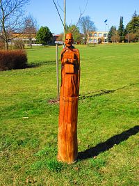 Dřevořezby 12 apoštolů (Všestary)