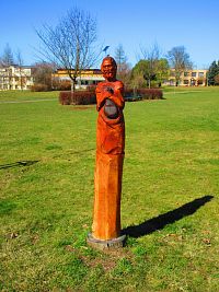 Dřevořezby 12 apoštolů (Všestary)