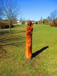 Dřevořezby 12 apoštolů (Všestary)