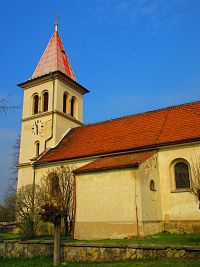 Kostel sv. Petra a Pavla (Všetaty)