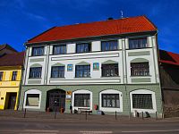 Náměstí čp. 111 (Kravaře)