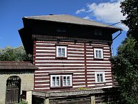 Popovice čp. 9