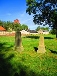 Pomníky z bitvy roku 1866 (Dohalice)