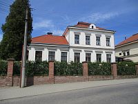 Škola (Mžany)