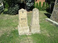 Pomníky z války 1866 (Mžany)