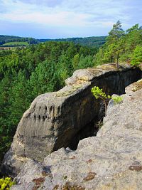 Borecké skály (Hnanice a Štěpánovice pod Troskami)