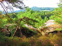 Borecké skály (Hnanice a Štěpánovice pod Troskami)