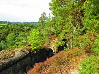 Borecké skály (Hnanice a Štěpánovice pod Troskami)
