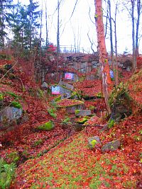 Symbolické peklo u křížové cesty Petra Urbana (Smržovka)