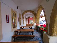 Podloubí čp. 58 na Mírovém náměstí (Úštěk)