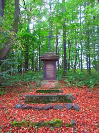 Kříž u křížové cesty na Křížovém vrchu (Frýdlant)