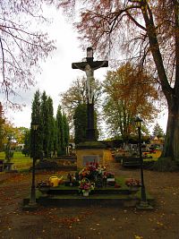 Hřbitovní kříž (Úštěk)