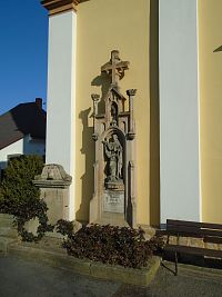 Hřbitov na Pouchově (Hradec Králové)