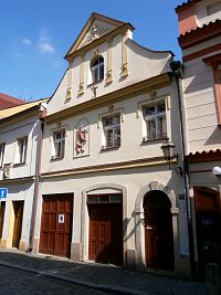 Dům čp. 206 v Úzké ulici v Hradci Králové