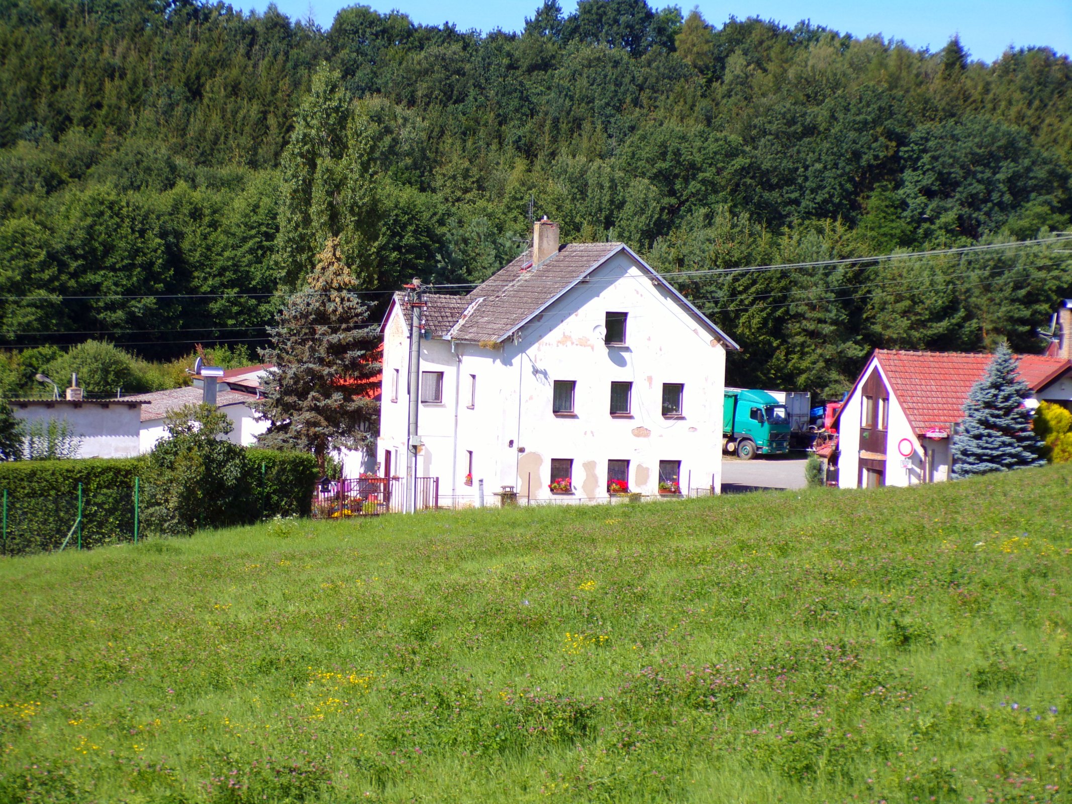 Hustířany (Velichovky)