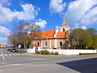 Kostel sv. Vavřince (Opatovice nad Labem)