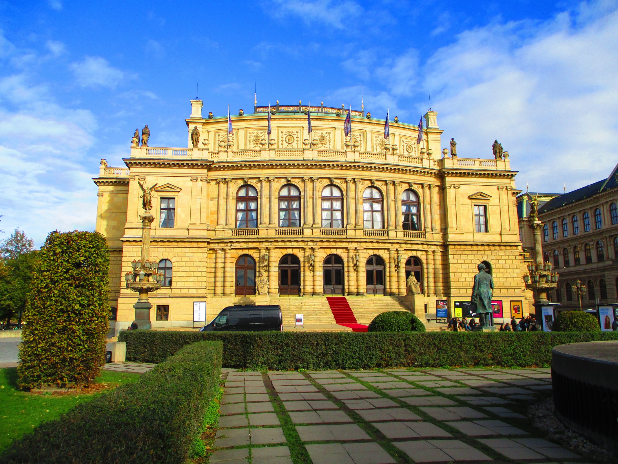 Pomník Antonína Dvořáka v Praze