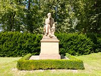 Pomník Bedřicha Smetany (Nové Město nad Metují)