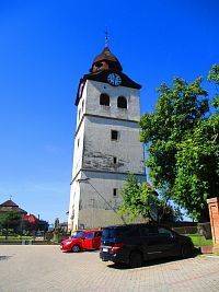 Zvonice u kostela sv. Mikuláše (Bohuslavice nad Metují)