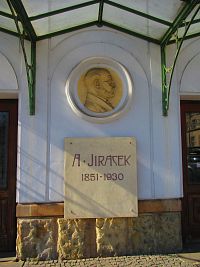 Východočeské divadlo (Pardubice)