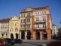 Velké náměstí čp. 153-151 a Špitálská čp. 150 (Hradec Králové)
