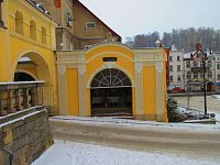 Kaple s vyobrazením Ježíše myjícího všem nohy (Vambeřice)