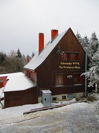 Schronisko PTTK "Na Przełęczy Okraj" (Kowary)