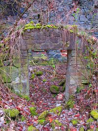 Zaniklá hájovna Mauerschin (Knínice u Touchořin)