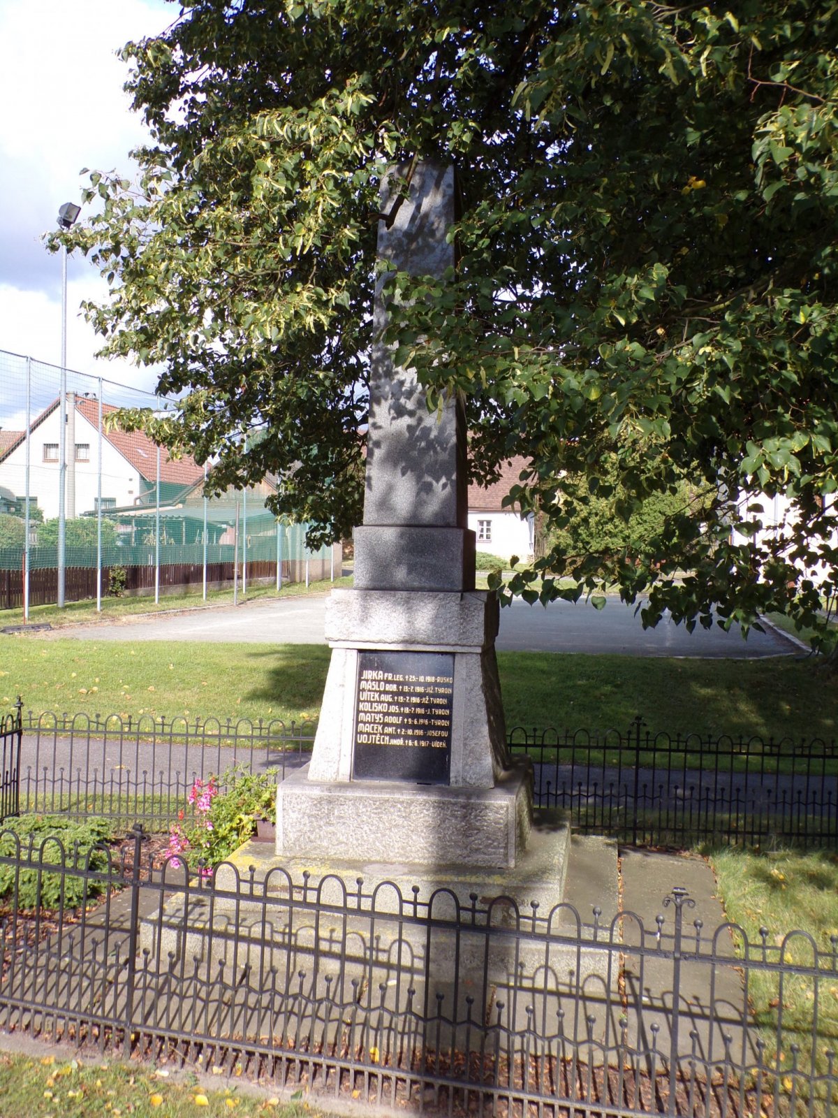 Pomník padlým v 1. světové válce na Žernově