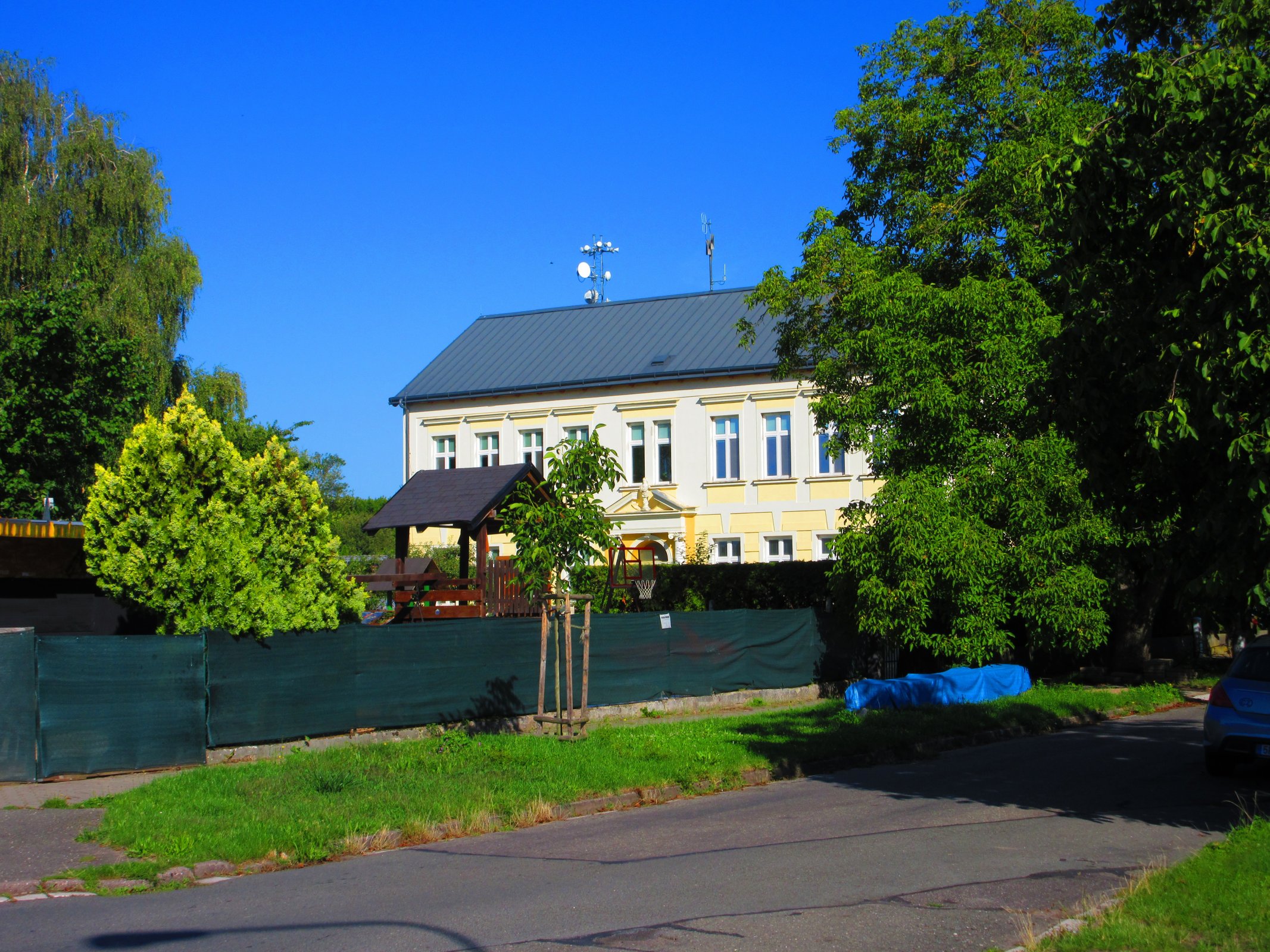 Škola v Plačicích