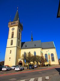 Kostel sv. Jana Křtitele (Dvůr Králové nad Labem)