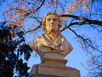 Pomník Josefa Dobrovského v Praze