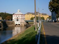 Nábřeží U Přívozu (Hradec Králové)