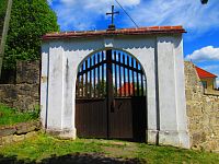 Hřbitovní vrata (Bezděz)