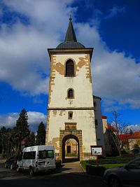Zvonice u kostela Zvěstování Panny Marie (Miletín)