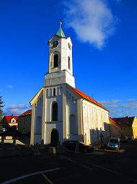 Kostel sv. Barbory, panny a mučednice v Hrobě