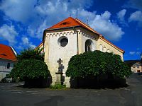 Kostel sv. Barbory (Hrob)
