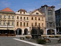 Dům čp. 143 na Velkém náměstí v Hradci Králové