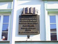 Pamětní deska A. Jiráskovi na čp. 132 (Hradec Králové)