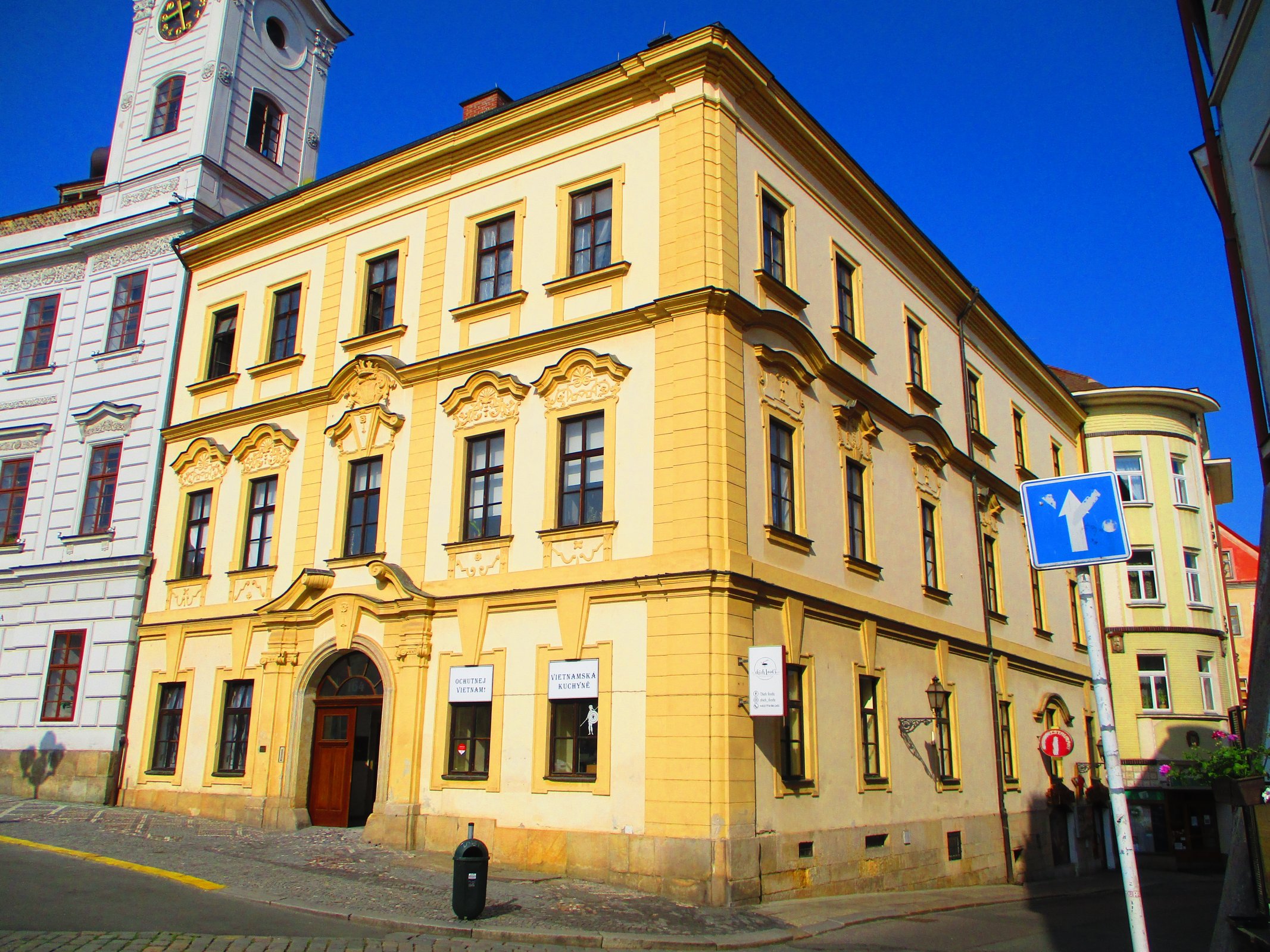 Dům čp. 164 na Velkém náměstí v Hradci Králové